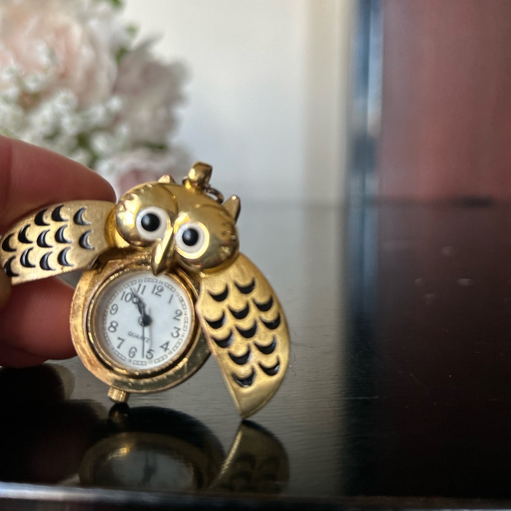 Gold Owl Clock vintage Pendant